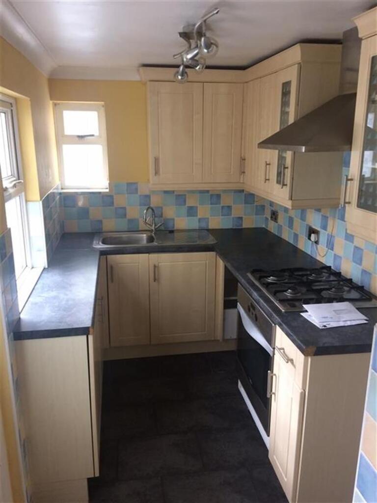 2 bed Mid Terraced House for rent in Northfleet. From Hunters - Gravesend