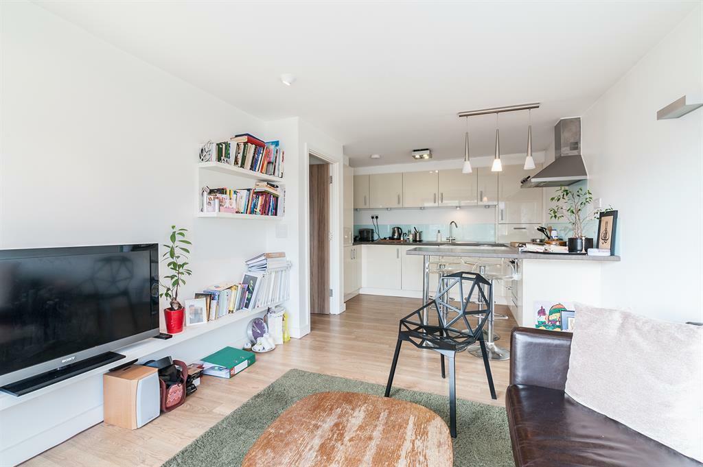 1 bed Flat for rent in London. From Hunters - Stoke Newington