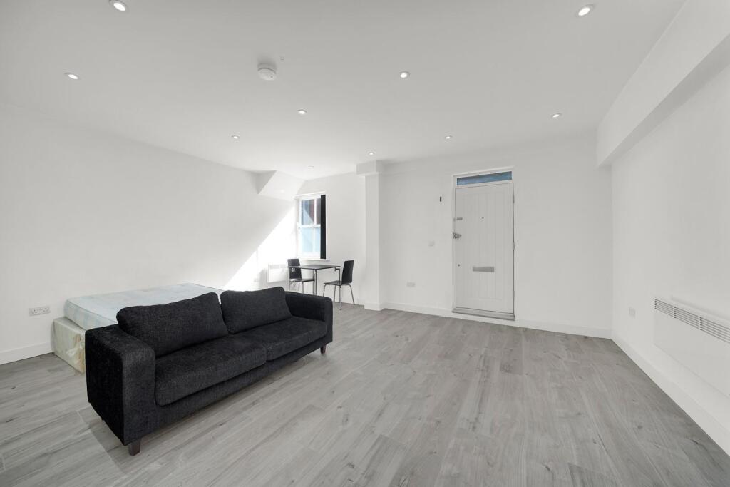 0 bed Studio for rent in London. From Hunters - Stoke Newington