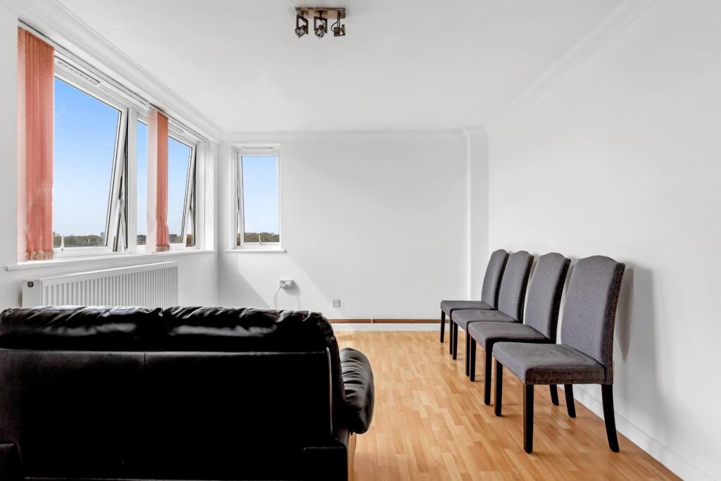 2 bed 1st Floor Flat for rent in London. From Hunters - Stoke Newington