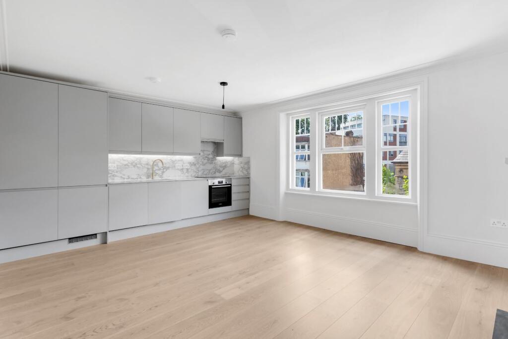 2 bed 1st Floor Flat for rent in Hornsey. From Hunters - Stoke Newington 2 bed 1st Floor Flat for rent in Hornsey. From Hunters - Stoke Newington