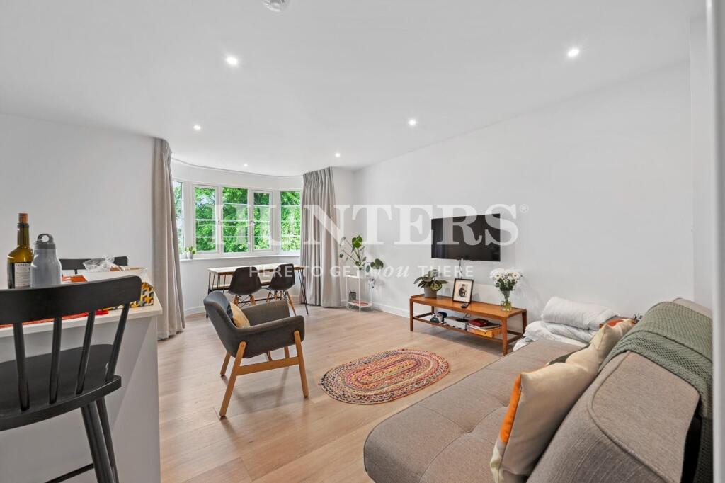 1 bed 1st Floor Flat for rent in Hornsey. From Hunters - Stoke Newington