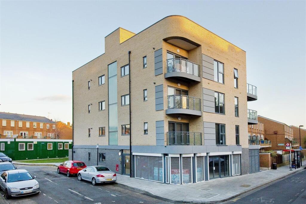 1 bed Apartment for rent in London. From Hunters - Stoke Newington