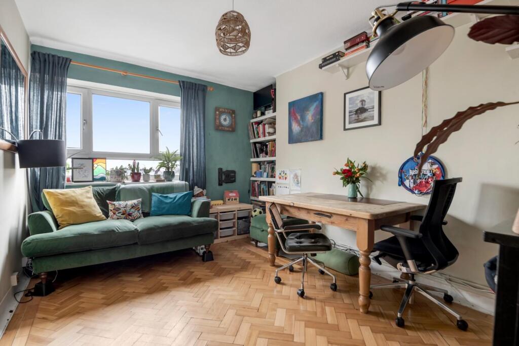 1 bed Apartment for rent in London. From Hunters - Stoke Newington