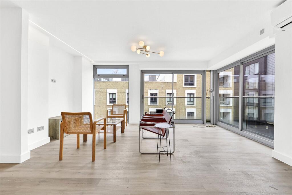 3 bed Apartment for rent in Islington. From Hurford Salvi Carr - Islington & Shoreditch
