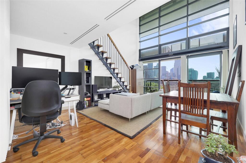 2 bed Penthouse for rent in London. From Hurford Salvi Carr - Islington & Shoreditch