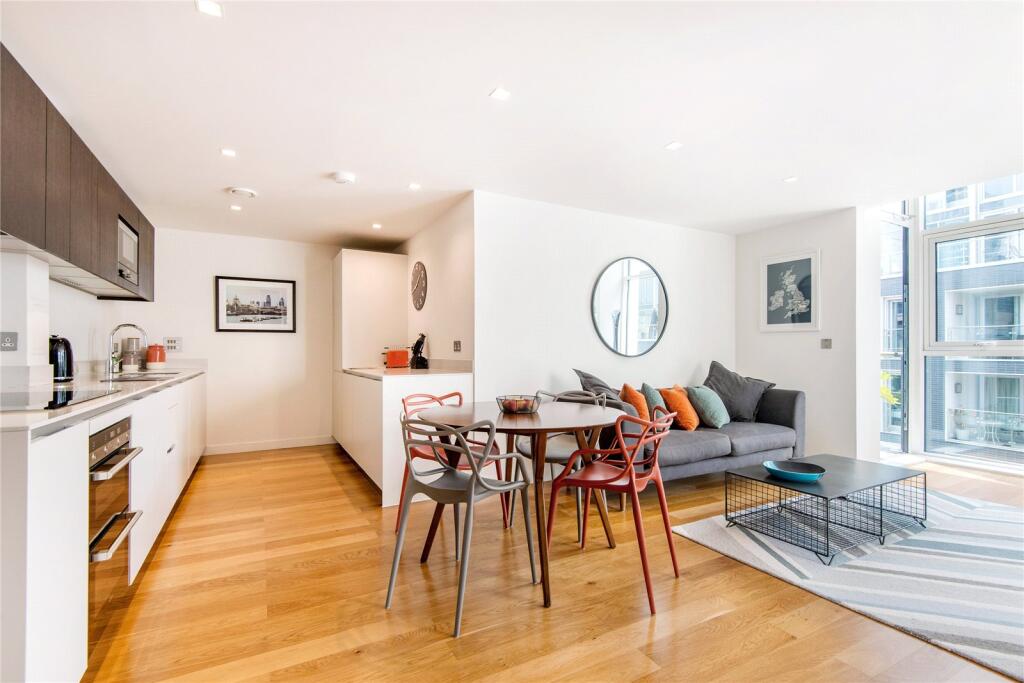 3 bed Apartment for rent in Islington. From Hurford Salvi Carr - Islington & Shoreditch