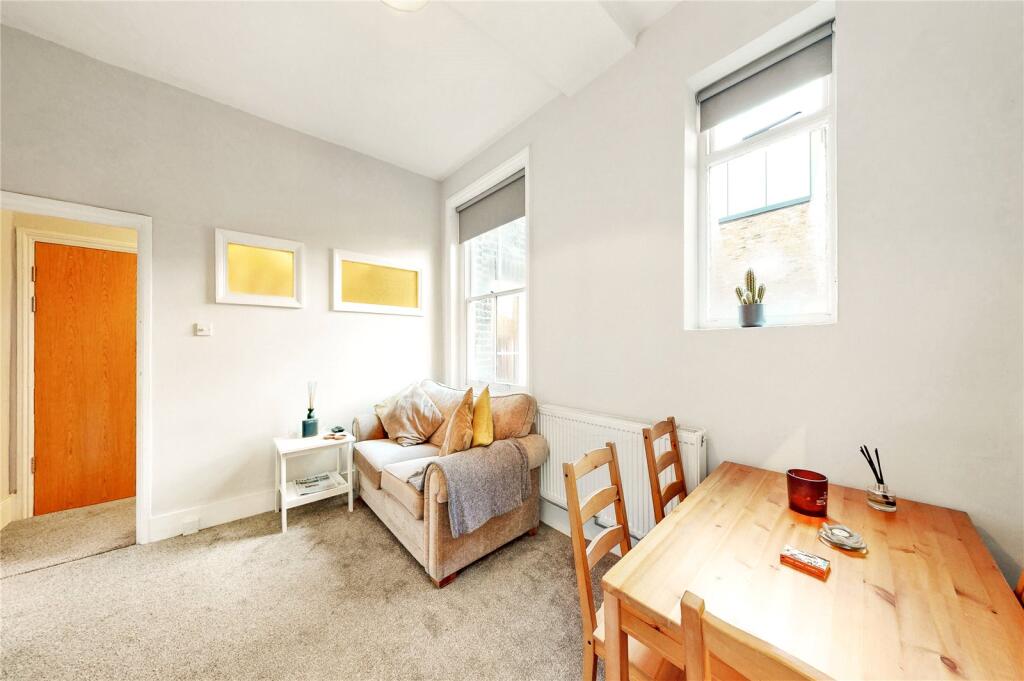 1 bed Apartment for rent in Islington. From Hurford Salvi Carr - Islington & Shoreditch