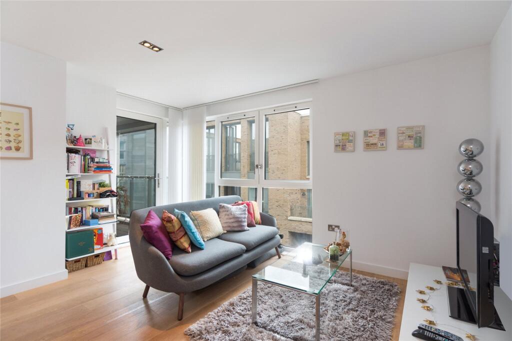 1 bed Apartment for rent in Stepney. From Hurford Salvi Carr - Islington & Shoreditch