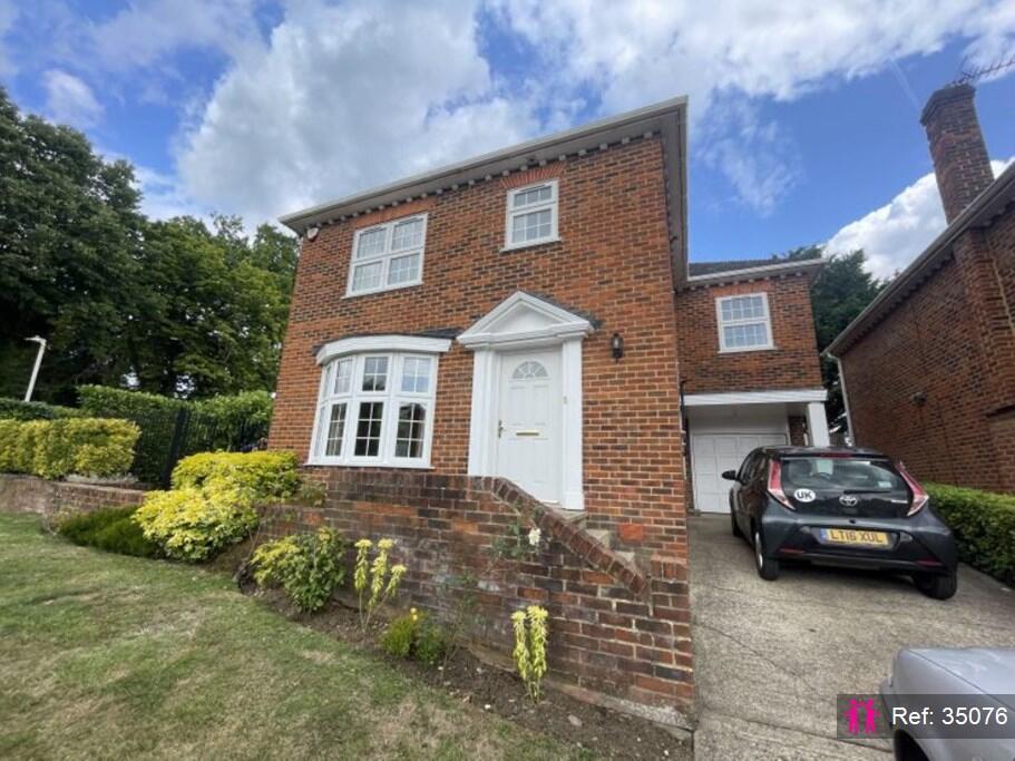 4 bed Detached for rent in Northwood. From I AM THE AGENT