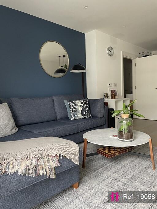 2 bed Apartment for rent in Greenwich. From I AM THE AGENT