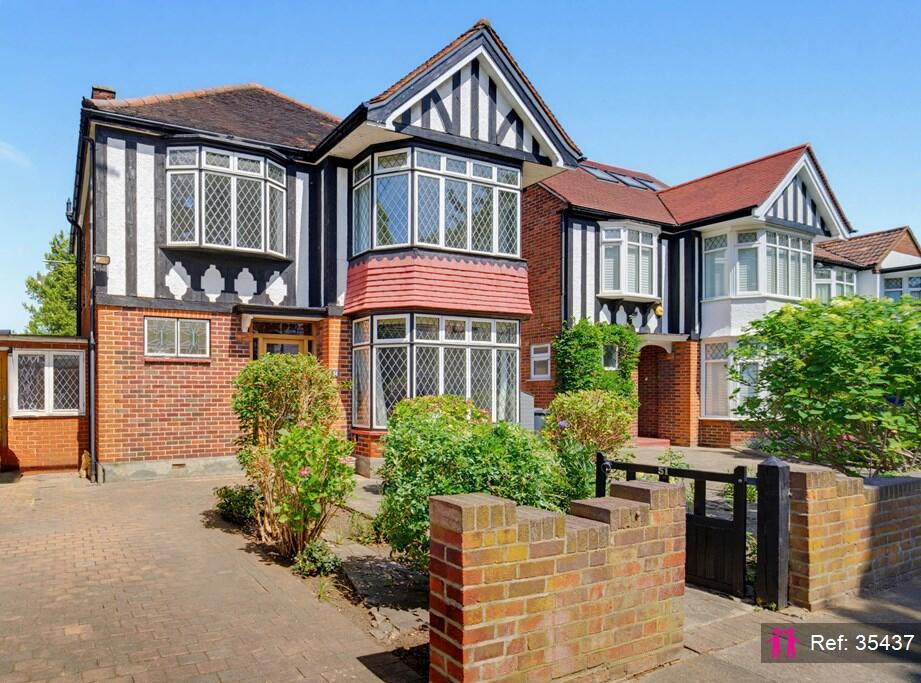 4 bed Detached for rent in Acton. From I AM THE AGENT