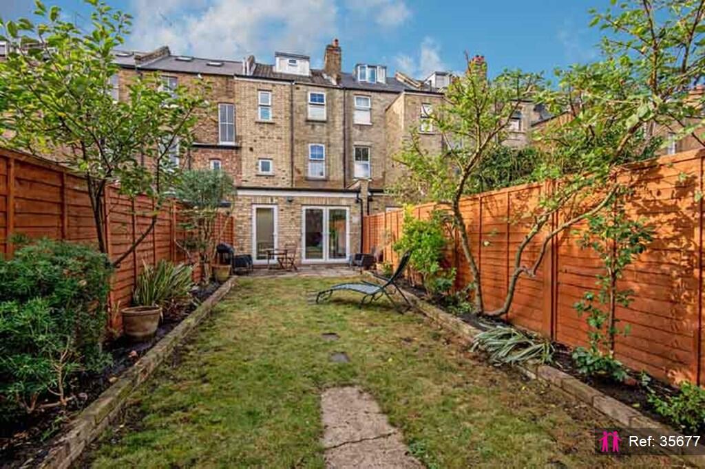 6 bed Mid Terraced House for rent in Stoke Newington. From I AM THE AGENT 6 bed Mid Terraced House for rent in Stoke Newington. From I AM THE AGENT