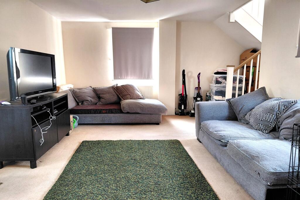 1 bed 1st Floor Flat for rent in Ware. From Ian Gibbs - Enfield 1 bed 1st Floor Flat for rent in Ware. From Ian Gibbs - Enfield
