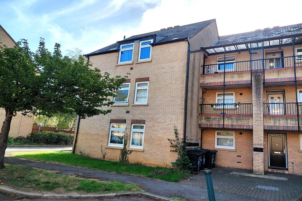 2 bed 1st Floor Flat for rent in Hatfield. From Ian Gibbs - Enfield 2 bed 1st Floor Flat for rent in Hatfield. From Ian Gibbs - Enfield