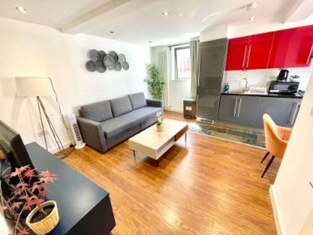 2 bed Apartment for rent in London. From iglu - London