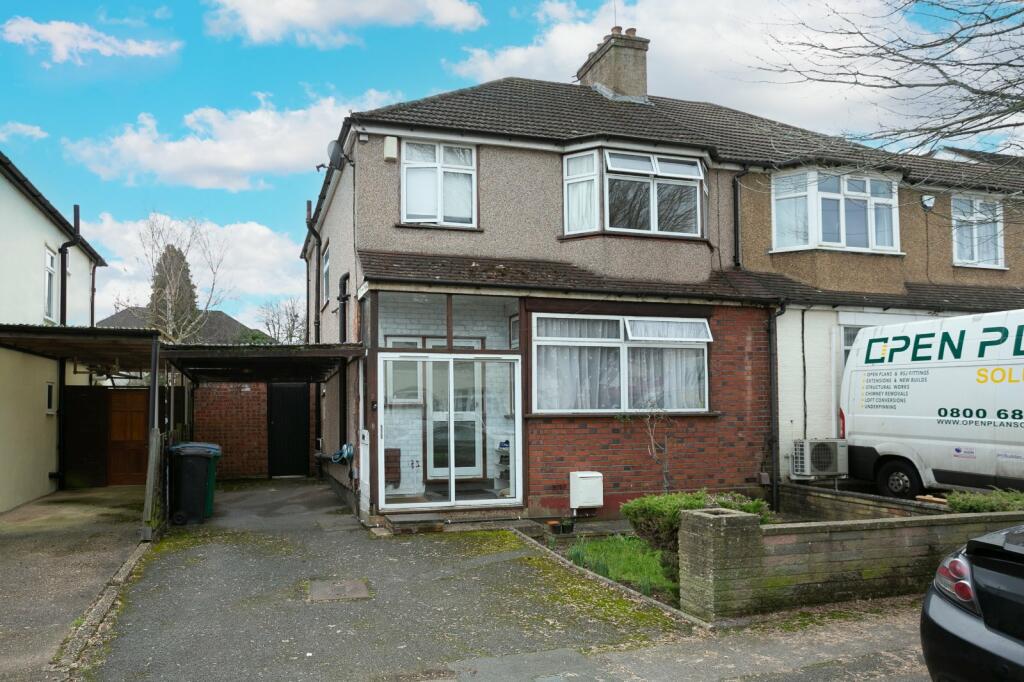 3 bed Semi-Detached House for rent in Aldenham. From Imagine - WD25