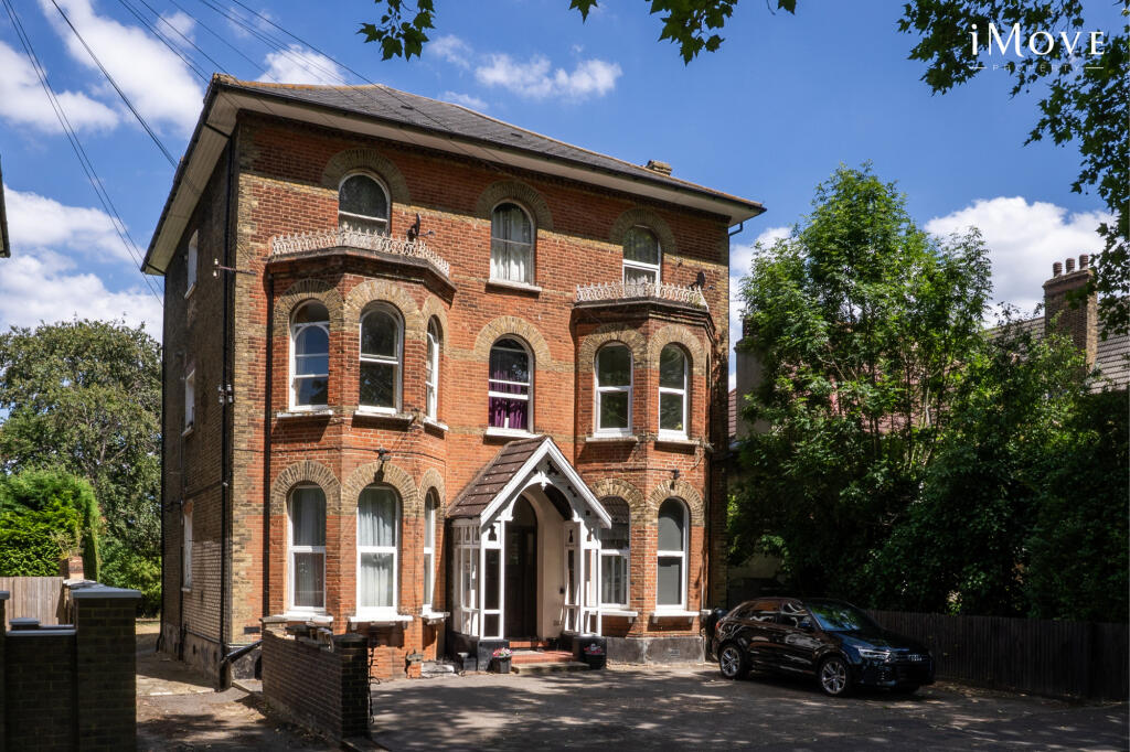 1 bed 1st Floor Flat for rent in London. From iMove Property - Crystal Palace - London