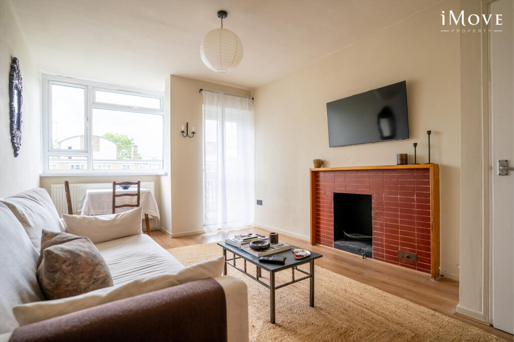 2 bed 1st Floor Flat for rent in London. From iMove Property - Crystal Palace - London