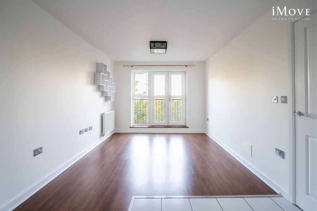 2 bed 1st Floor Flat for rent in London. From iMove Property - Crystal Palace - London