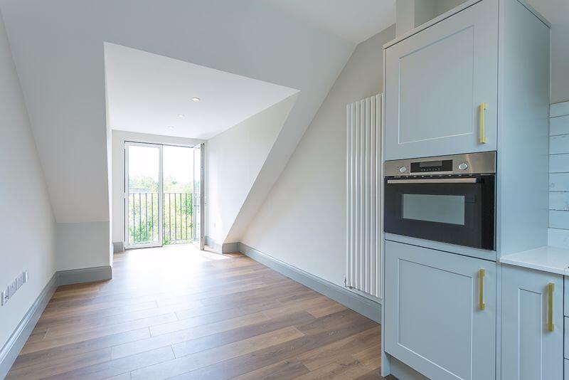 1 bed 1st Floor Flat for rent in Wandsworth. From Ivy Gate - London - Sales & Lettings