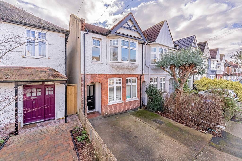 2 bed Annexe for rent in New Malden. From Ivy Gate - London - Sales & Lettings