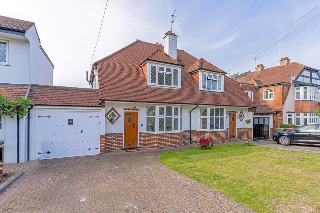 3 bed Detached for rent in Stoneleigh. From Ivy Gate - London - Sales & Lettings