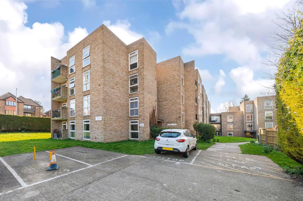 2 bed 1st Floor Flat for rent in Carshalton. From Ivy Gate - London - Sales & Lettings 2 bed 1st Floor Flat for rent in Carshalton. From Ivy Gate - London - Sales & Lettings