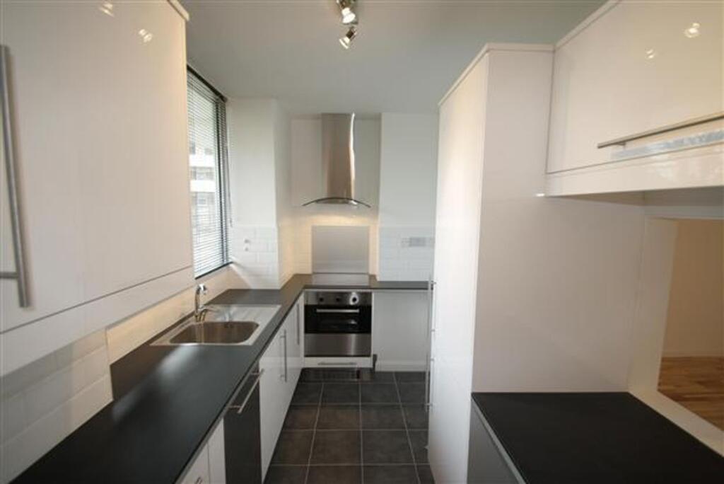 1 bed 1st Floor Flat for rent in Streatham. From Ivy Gate - London - Sales & Lettings