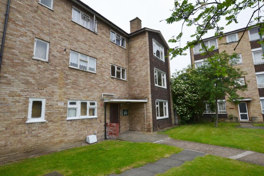 1 bed 1st Floor Flat for rent in Kingston upon Thames. From Ivy Gate - London - Sales & Lettings
