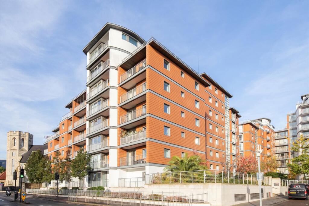 2 bed 1st Floor Flat for rent in Brentford. From Jackson-Stops - Teddington 2 bed 1st Floor Flat for rent in Brentford. From Jackson-Stops - Teddington