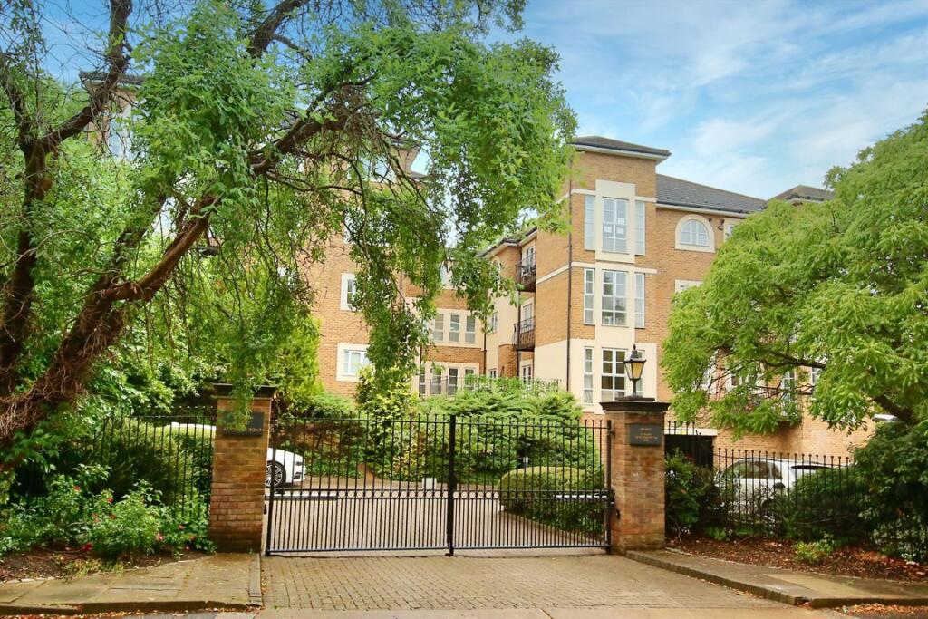2 bed 1st Floor Flat for rent in Richmond. From Jackson-Stops - Teddington 2 bed 1st Floor Flat for rent in Richmond. From Jackson-Stops - Teddington