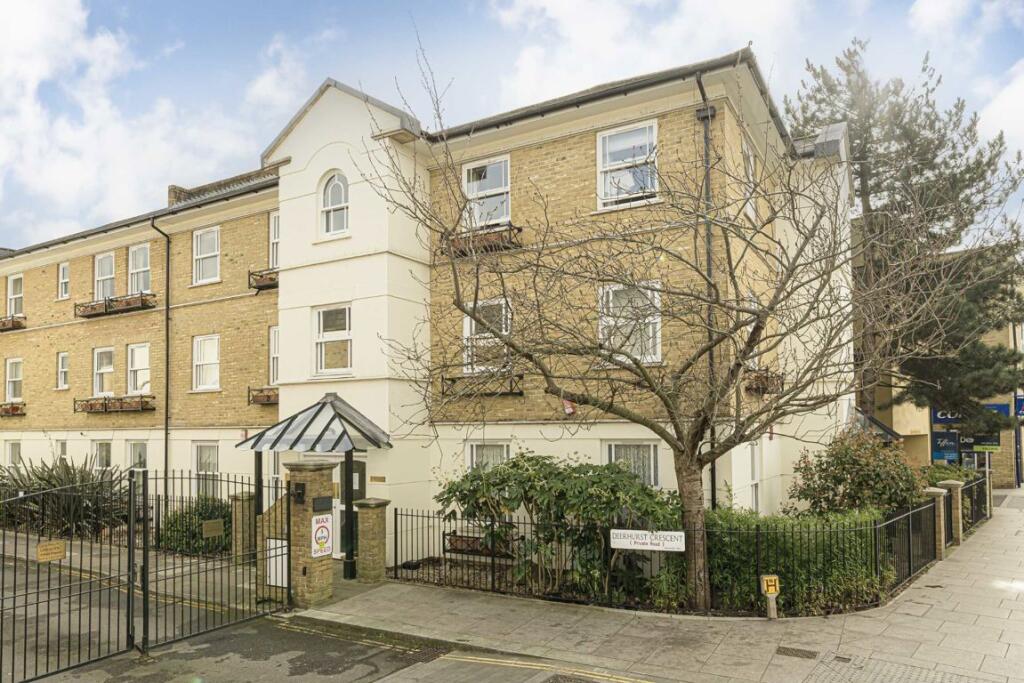 2 bed 1st Floor Flat for rent in Hampton. From Jackson-Stops - Teddington