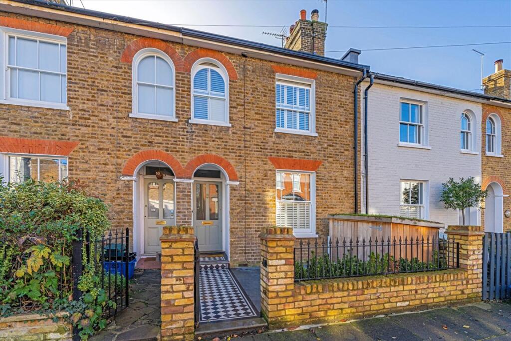 3 bed Mid Terraced House for rent in Teddington. From Jackson-Stops - Teddington 3 bed Mid Terraced House for rent in Teddington. From Jackson-Stops - Teddington