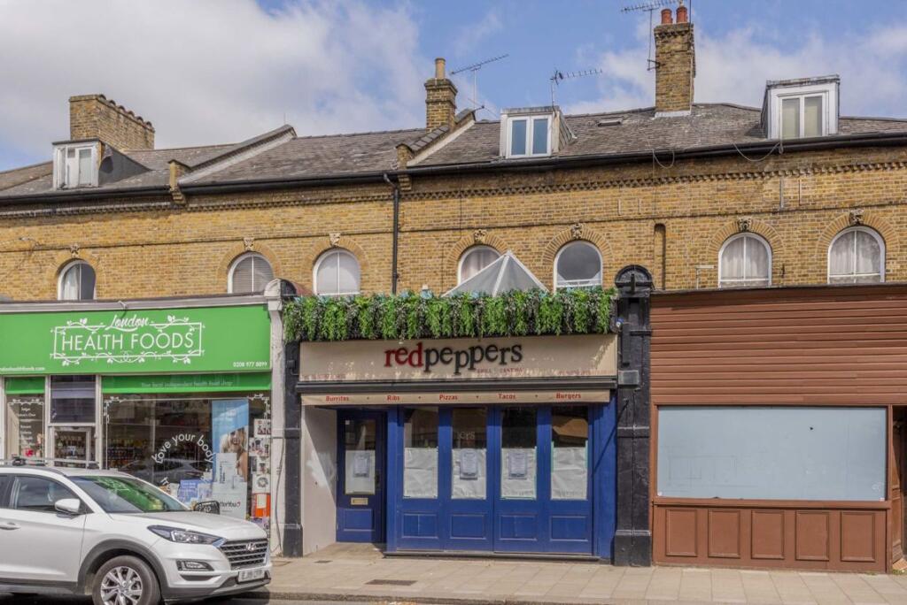 4 bed 1st Floor Flat for rent in Teddington. From Jackson-Stops - Teddington