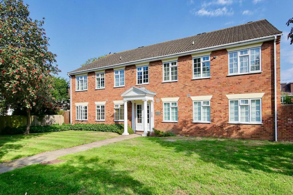 1 bed 1st Floor Flat for rent in Twickenham. From Jackson-Stops - Teddington