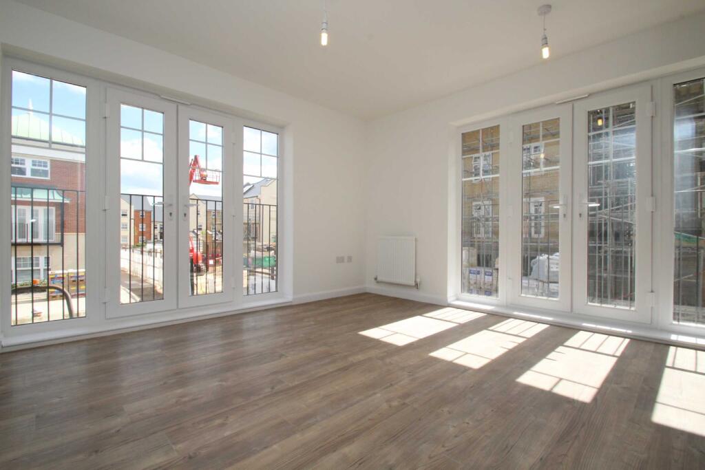 2 bed Apartment for rent in Keston Mark. From jdm - Locksbottom