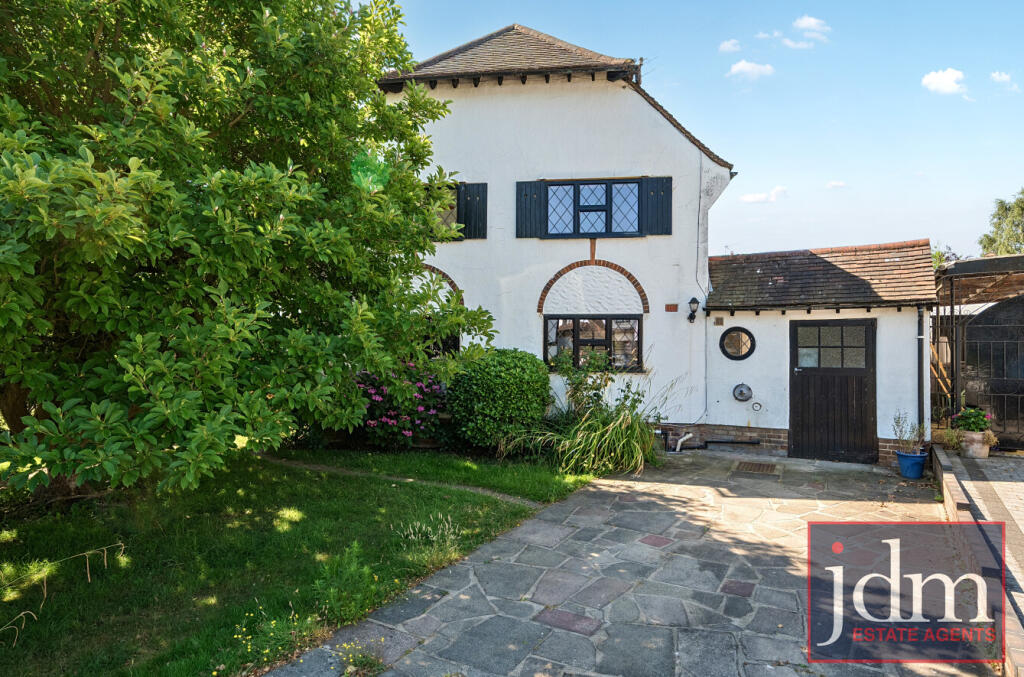 5 bed Semi Detached for rent in Chislehurst. From jdm - Locksbottom 5 bed Semi Detached for rent in Chislehurst. From jdm - Locksbottom