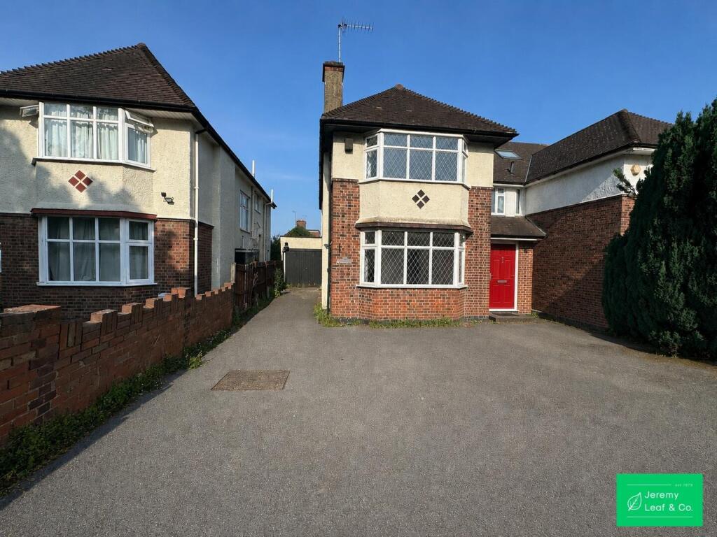 4 bed Detached for rent in London. From Jeremy Leaf & Co - East Finchley