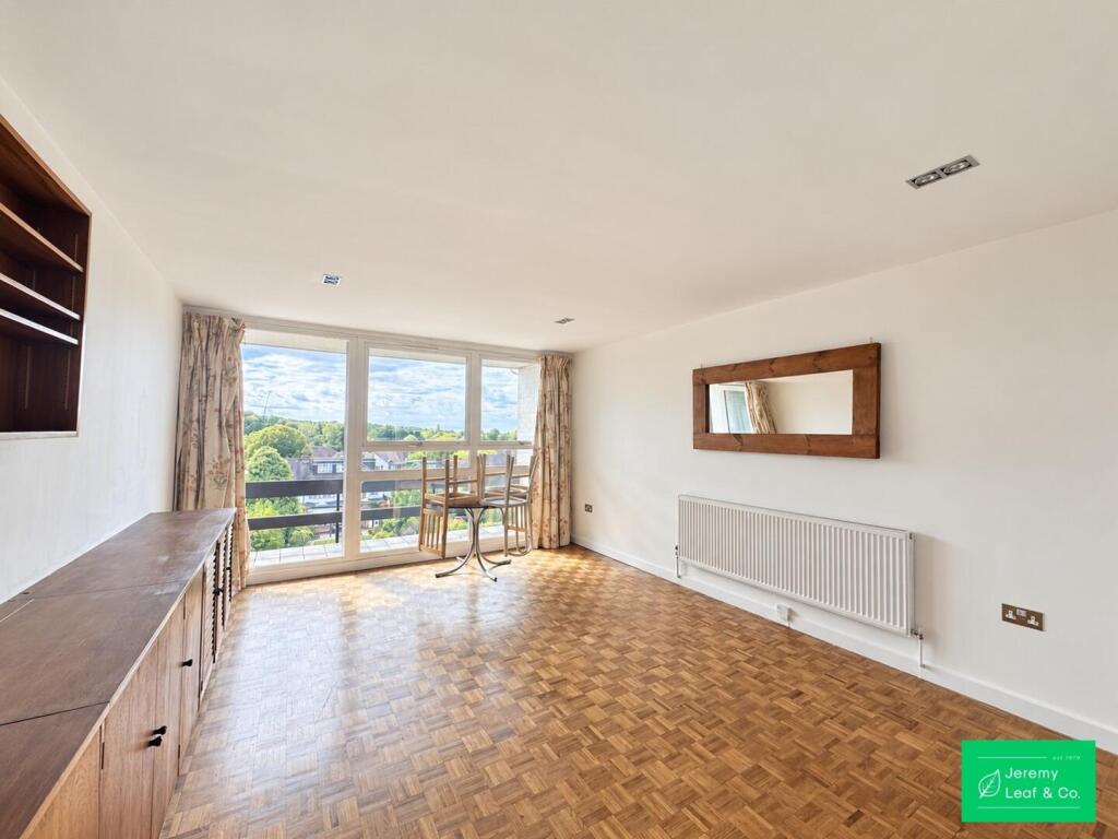 2 bed 1st Floor Flat for rent in Finchley. From Jeremy Leaf & Co - East Finchley