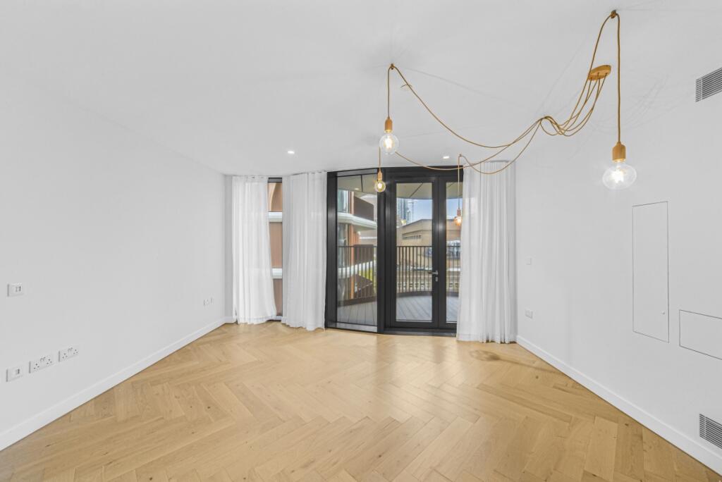 2 bed Apartment for rent in London. From JLL - The City - Central London 2 bed Apartment for rent in London. From JLL - The City - Central London