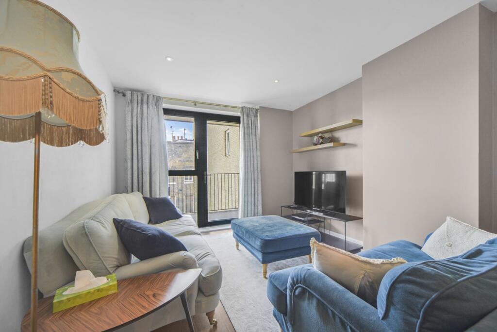 2 bed Apartment for rent in London. From JLL - The City - Central London 2 bed Apartment for rent in London. From JLL - The City - Central London