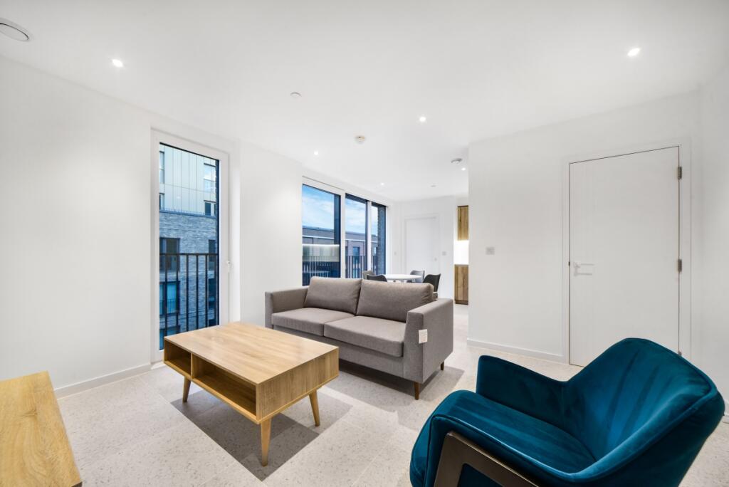 1 bed Apartment for rent in Stepney. From JLL - The City - Central London