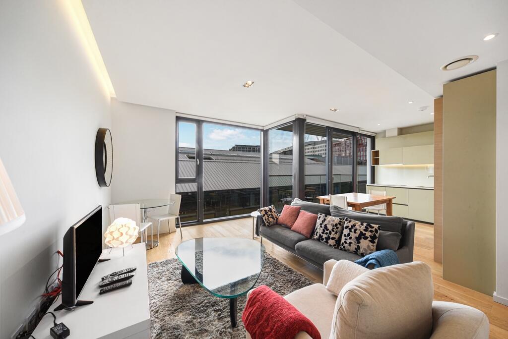 2 bed Apartment for rent in Camden Town. From JLL - The City - Central London