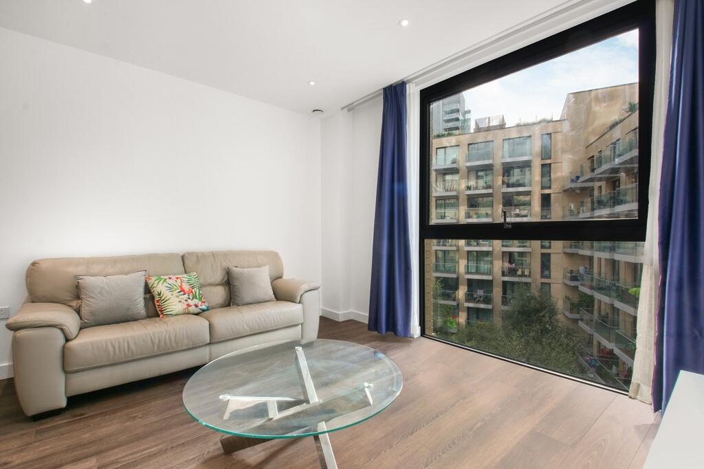 2 bed Apartment for rent in Stepney. From JLL - The City - Central London 2 bed Apartment for rent in Stepney. From JLL - The City - Central London