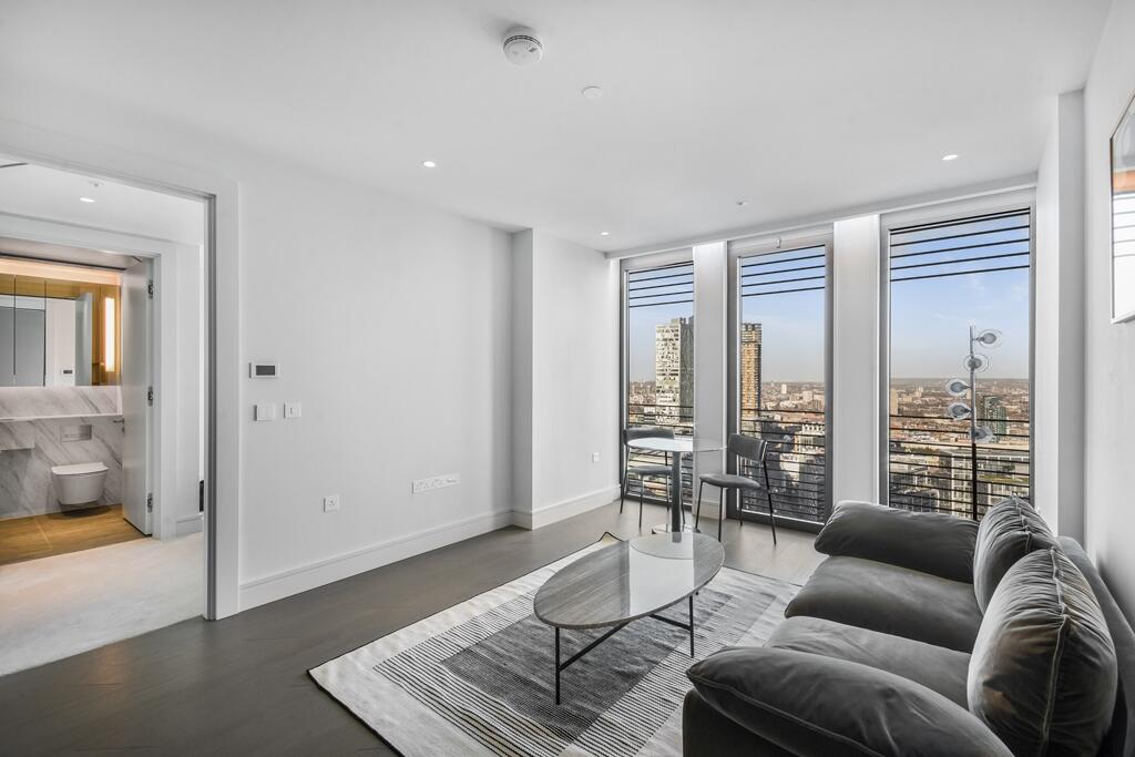 1 bed Apartment for rent in London. From JLL - The City - Central London