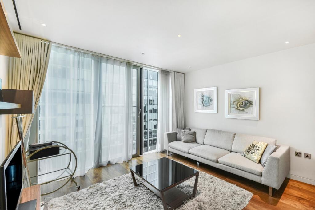 4 bed Apartment for rent in London. From JLL - The City - Central London 4 bed Apartment for rent in London. From JLL - The City - Central London