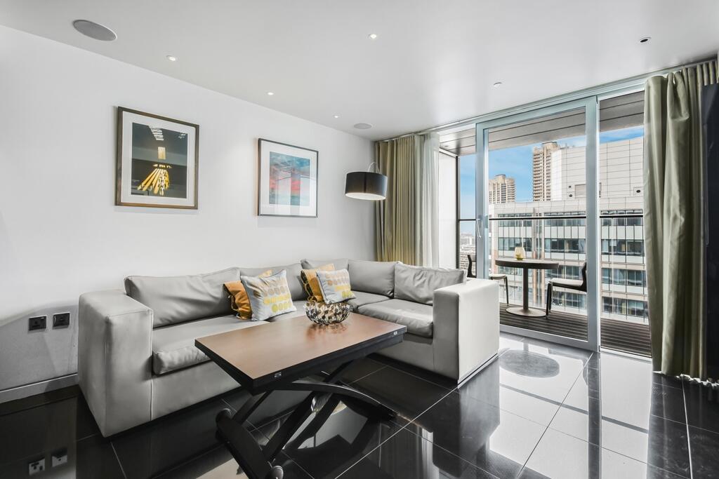 4 bed Apartment for rent in London. From JLL - The City - Central London