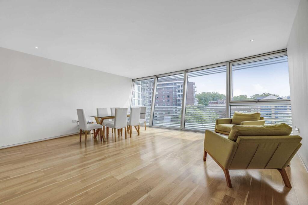 2 bed Apartment for rent in Battersea. From Jo Webster Properties Ltd - London