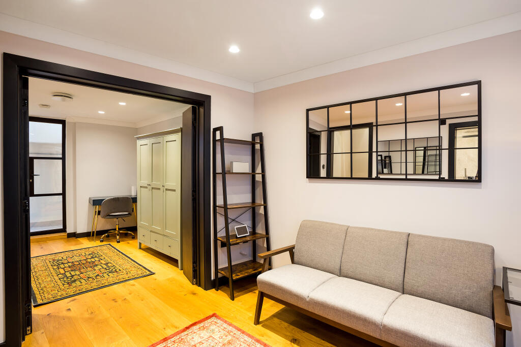 1 bed Flat for rent in Kensington. From John D Wood & Co - Notting Hill